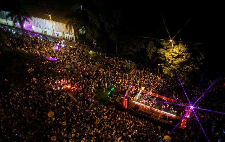 Bloco Chama o Síndico