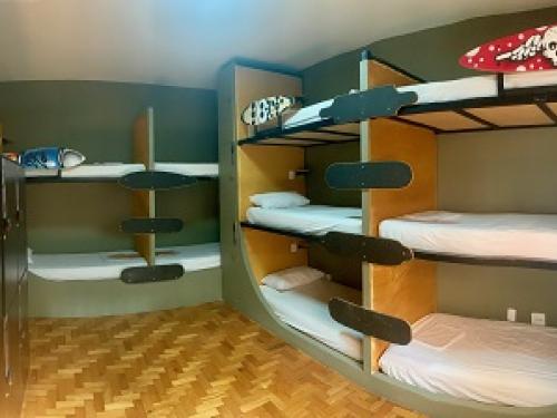 Adrena Sport Hostel Quarto Skate