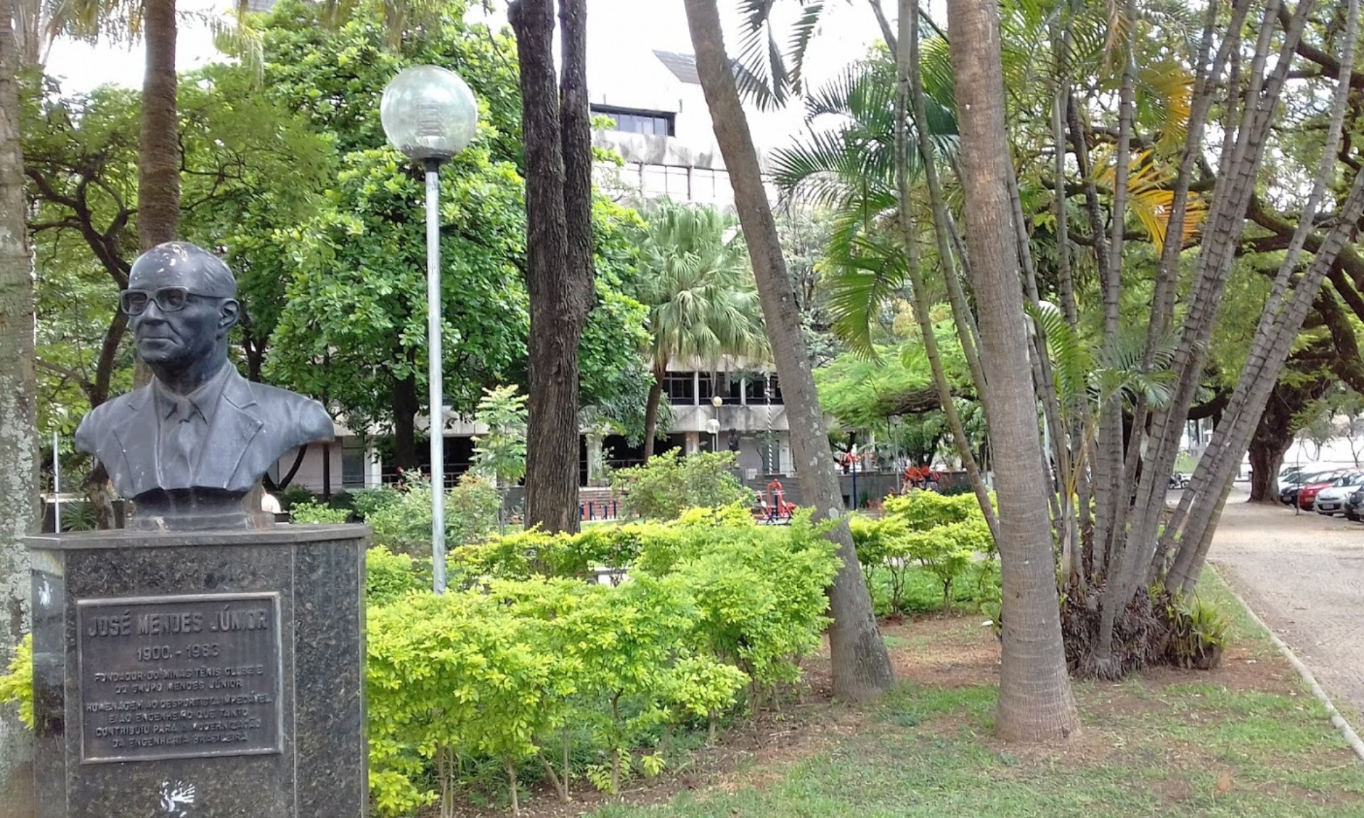 Praça José Mendes Júnior