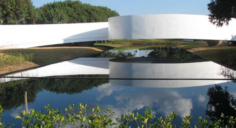 Espelho d'água Memorial da Imigração Japonesa