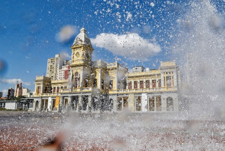 Fachada do Museu de Artes e Ofícios