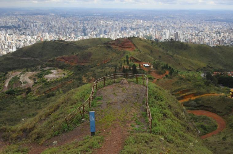 Vista do Mirante do Parque da Serra do Curral