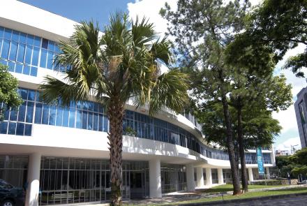 Fachada Biblioteca Pública Estadual de Minas Gerais