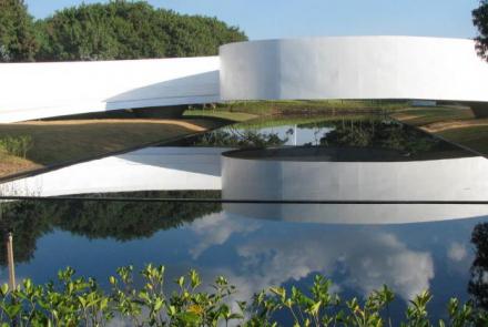 Espelho d'água Memorial da Imigração Japonesa